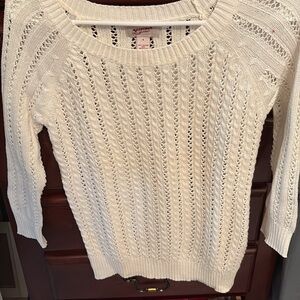 Arizona Jean Company Women's Cream Knit Sweater